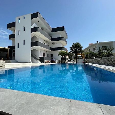 Hotel Villa Ruci 卡萨米尔 外观 照片
