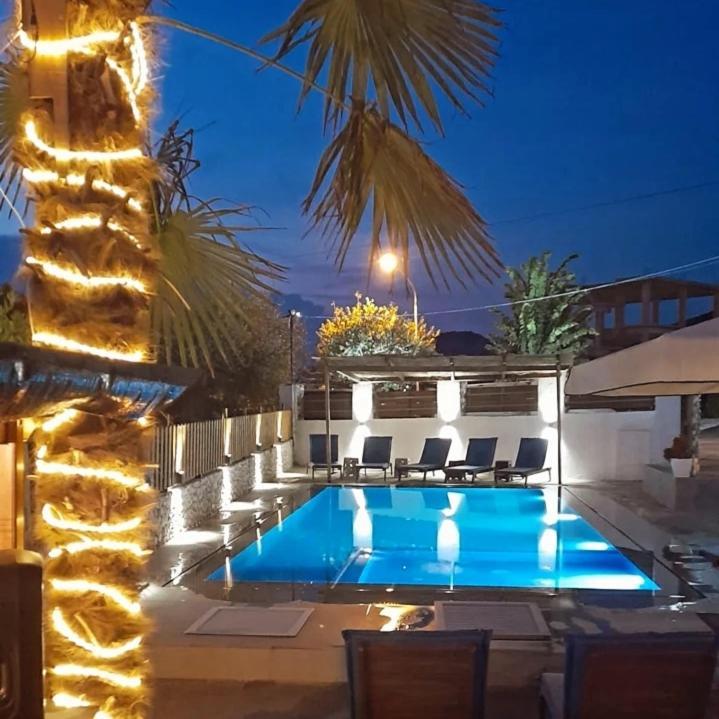 Hotel Villa Ruci 卡萨米尔 外观 照片
